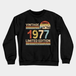 Vintage Since 1977 Limited Edition 46th Birthday Gift Vintage Men's Crewneck Sweatshirt